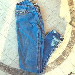 Stretchy denim jeans